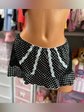 Jezebel Black and White Polka Dot Lace Lingerie Skirt Large